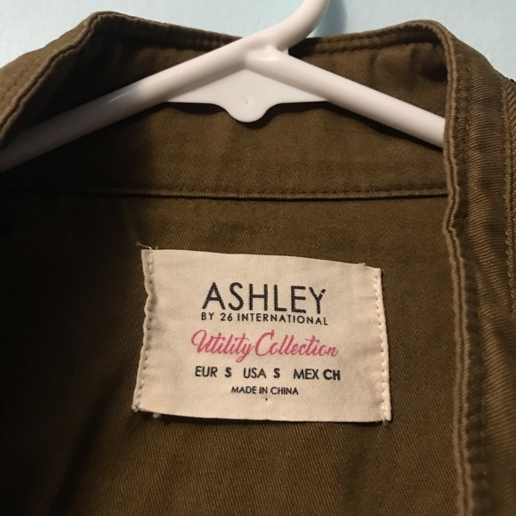 Light Spring Jacket - Picture 2 of 3